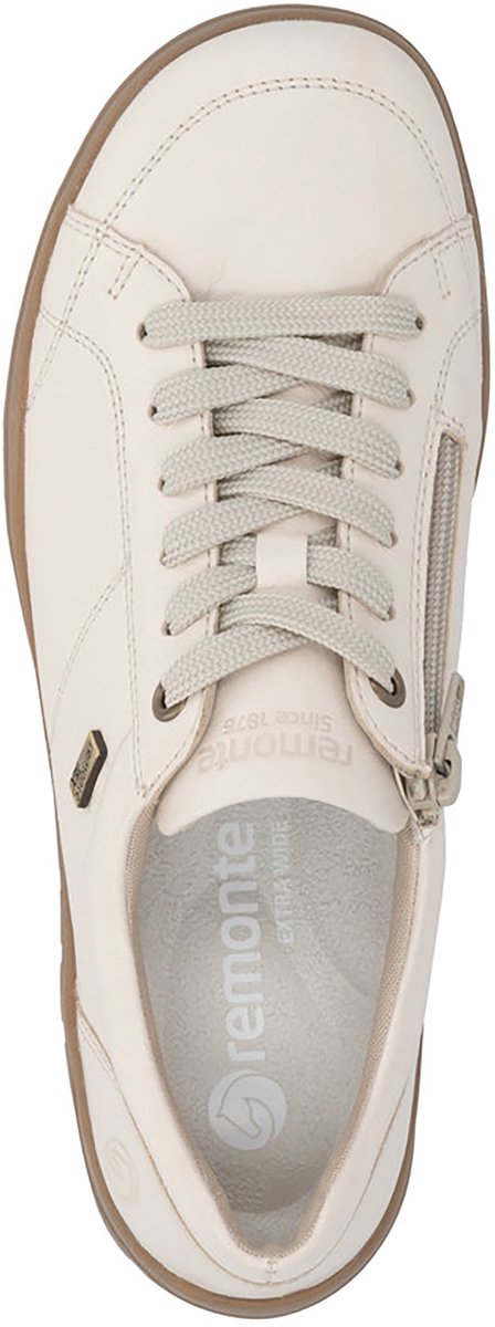 Baskets en cuir