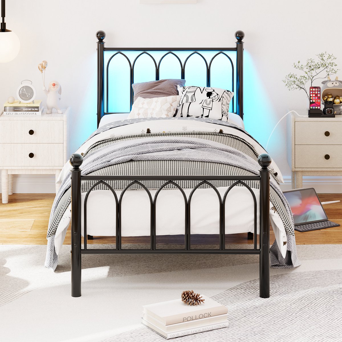 Metalen bedframe met vintage hoofdbord, LED en USB - 90x200 cm eenpersoons - Zwart - App-gestuurde sfeerverlichting en laadstation - 27 cm opbergruimte - Stabiel stalen frame zonder boxspring