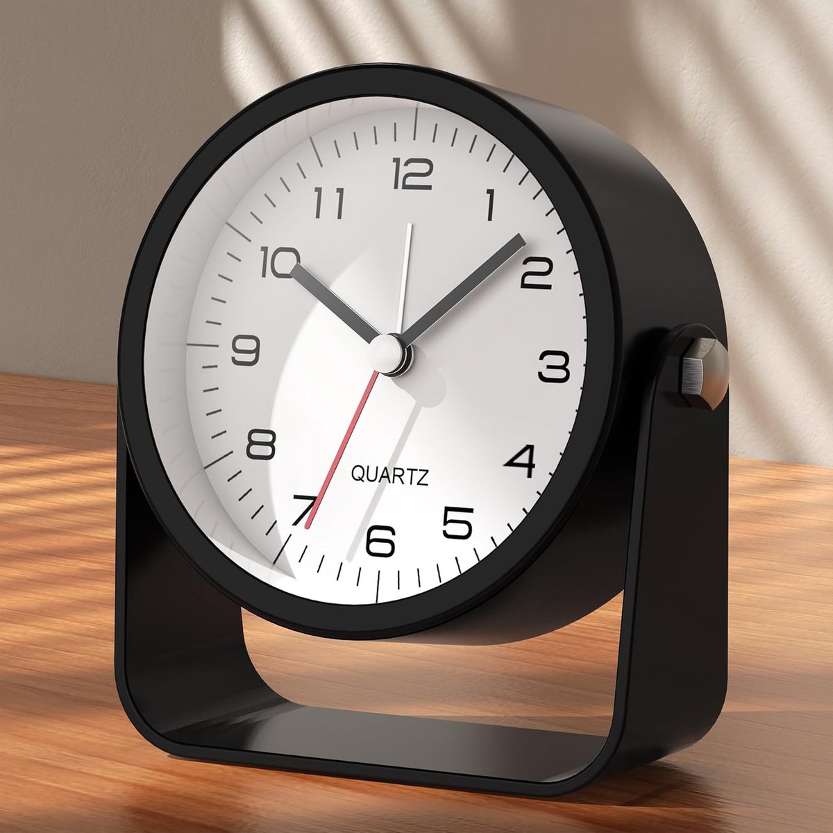 SnelShoppen - 3.5 Inch Analoge Alarmklok - Stille Niet-Tikkende Bedklok met Retro Design, Verstelbare Kijkhoek, Op Batterijen, Desk Clock met Licht (Z