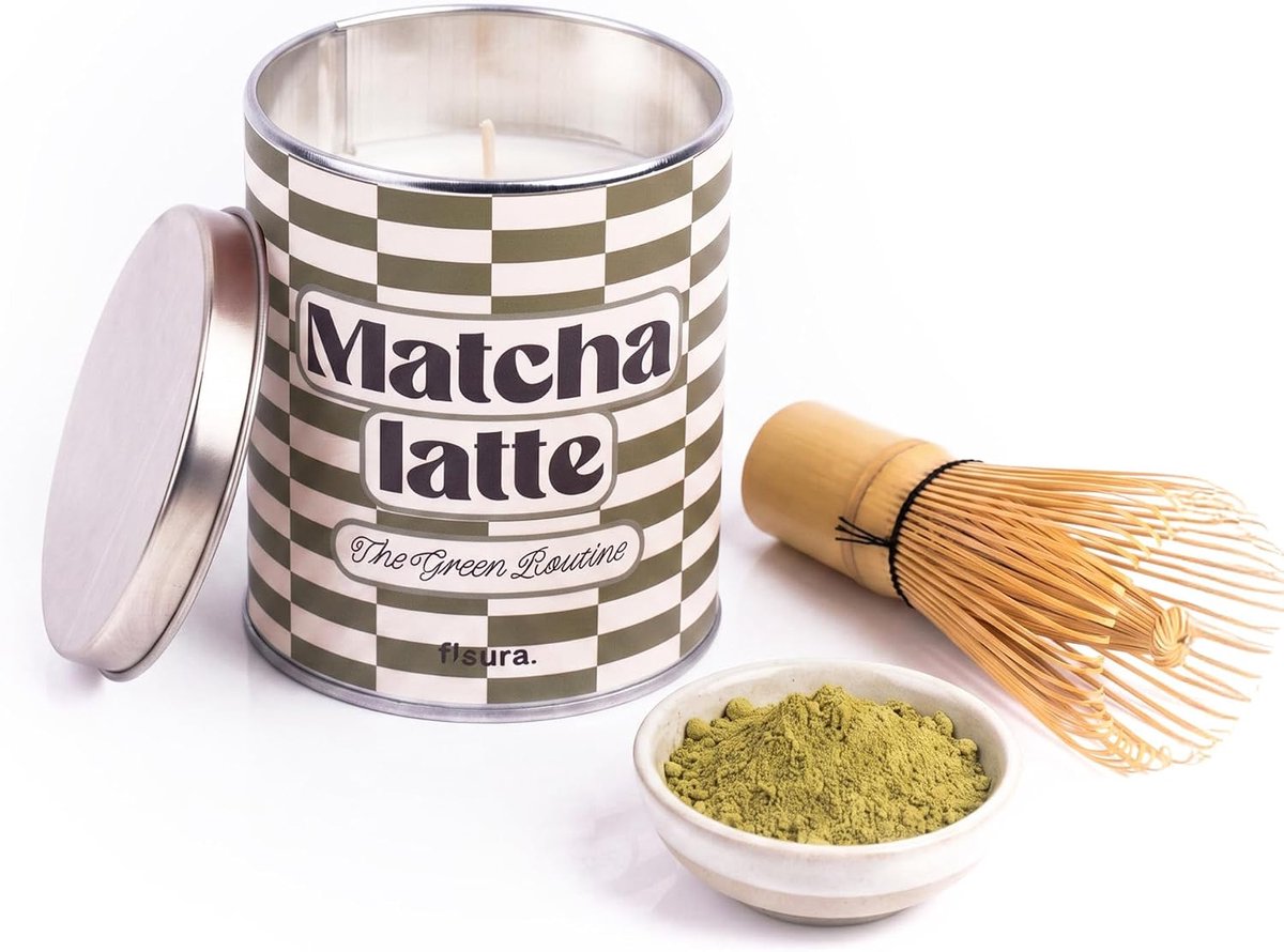 SnelShoppen - Matcha Latte Geurkaars in Blik met Deksel | Soja Kaars met Matcha Geur | Cadeau in Luxe Doos | 45 Uur Brandtijd | 285 g