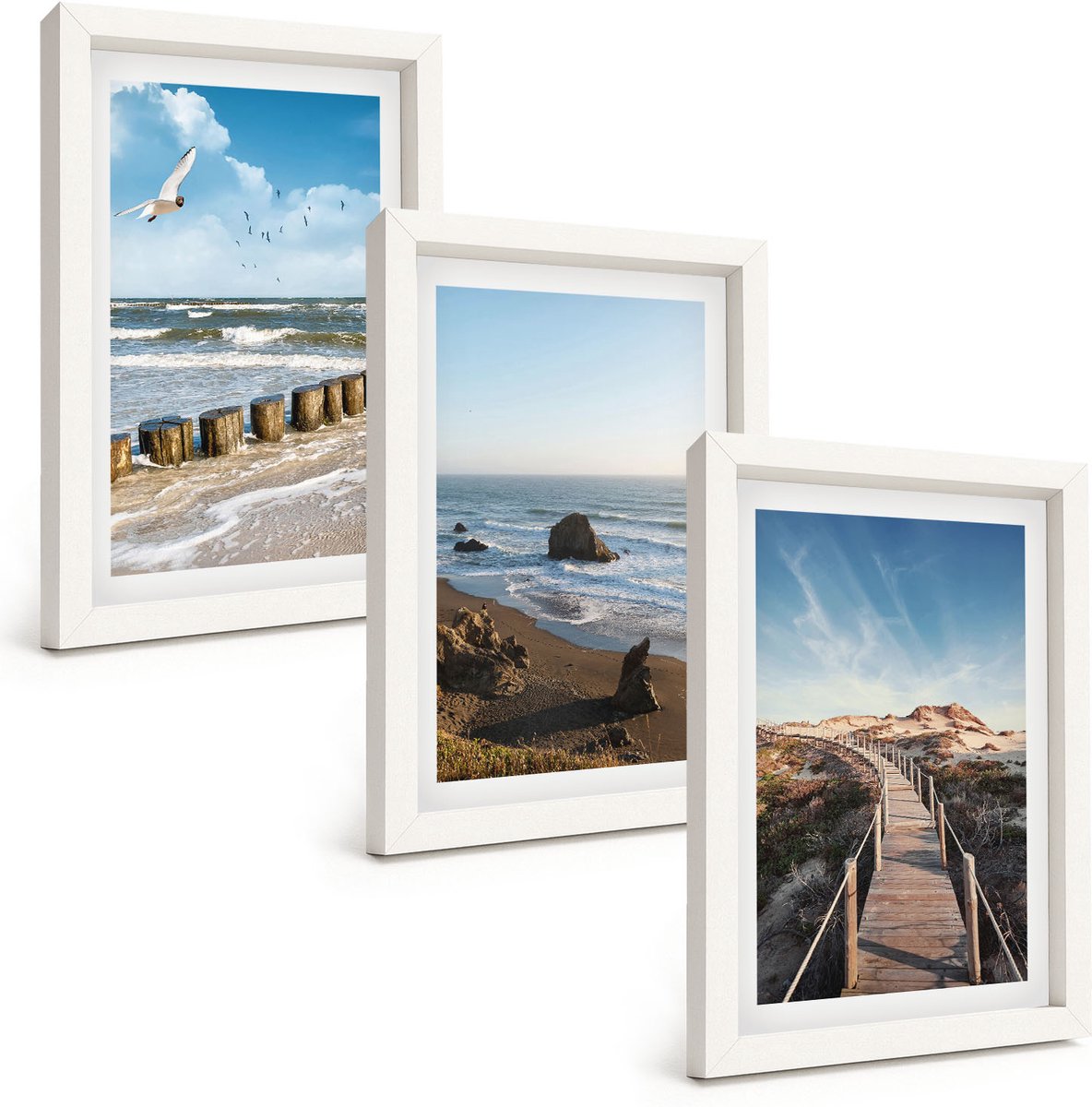 Wallfluent 3-Delige Schilderij Set - Uitzicht Op Het Strand Met Golven, De Lucht En Een Wandelpier. - 20 x 30 - Moderne Wanddecoratie - Woonkamer - Muurdecoratie