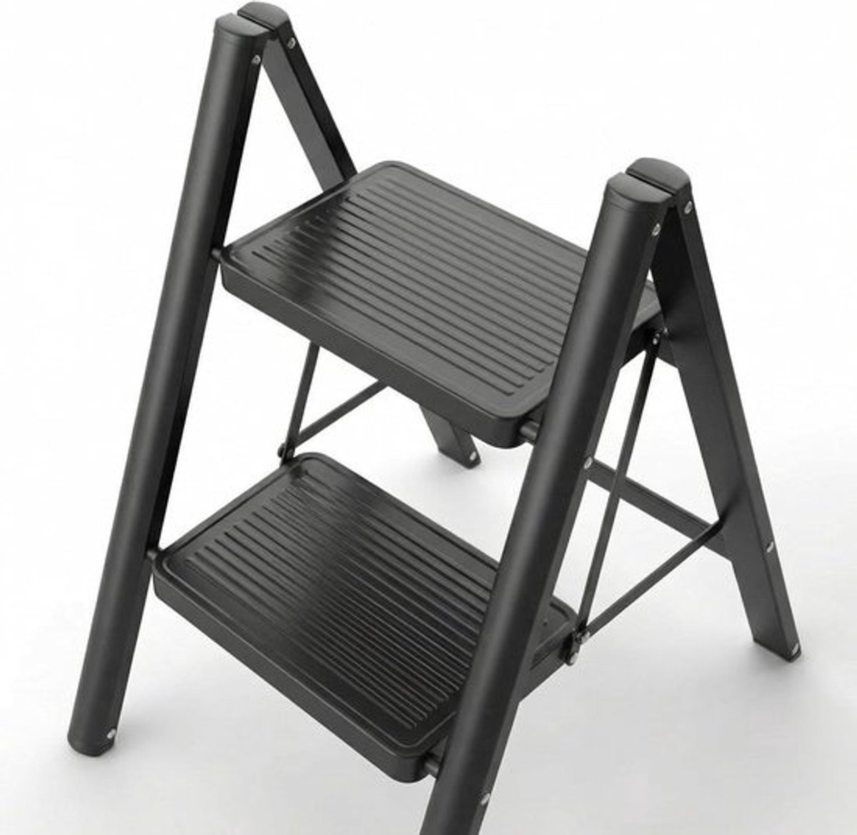 Trapladder inklapbaar - Opstapkruk huishouden - Veilig klussen - Breed antislip pedaal - 2 treden - Zwart