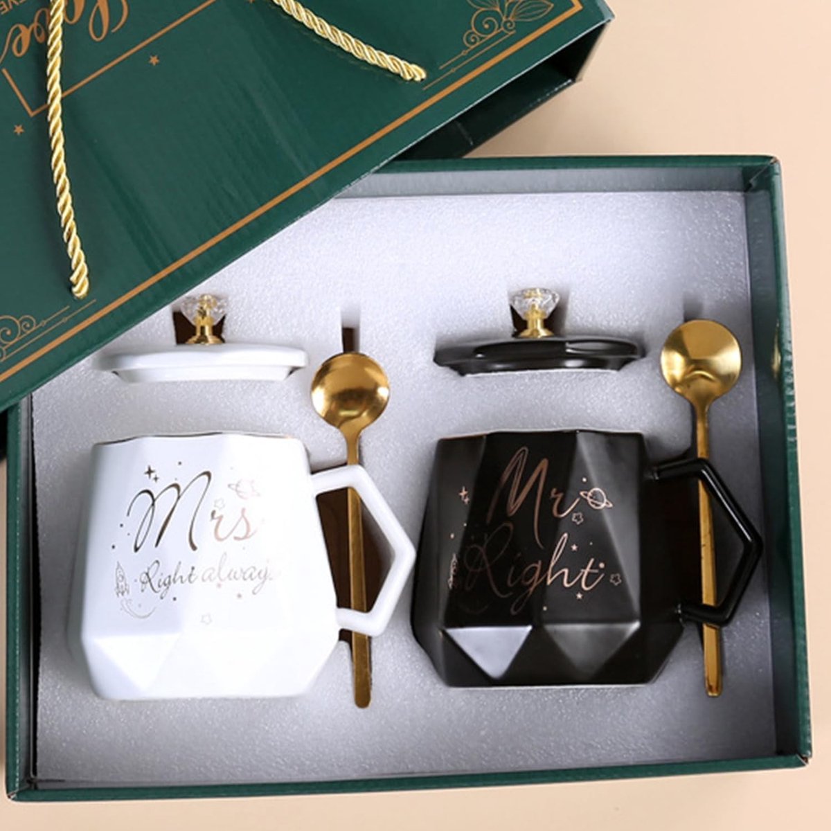 Mr Right en Mrs Always Right Mok Set - Perfecte Cadeaus voor Valentijn, Bruiloft en Verjaardag - Zwart-Witte Koffiemokken voor Stellen en Geliefden