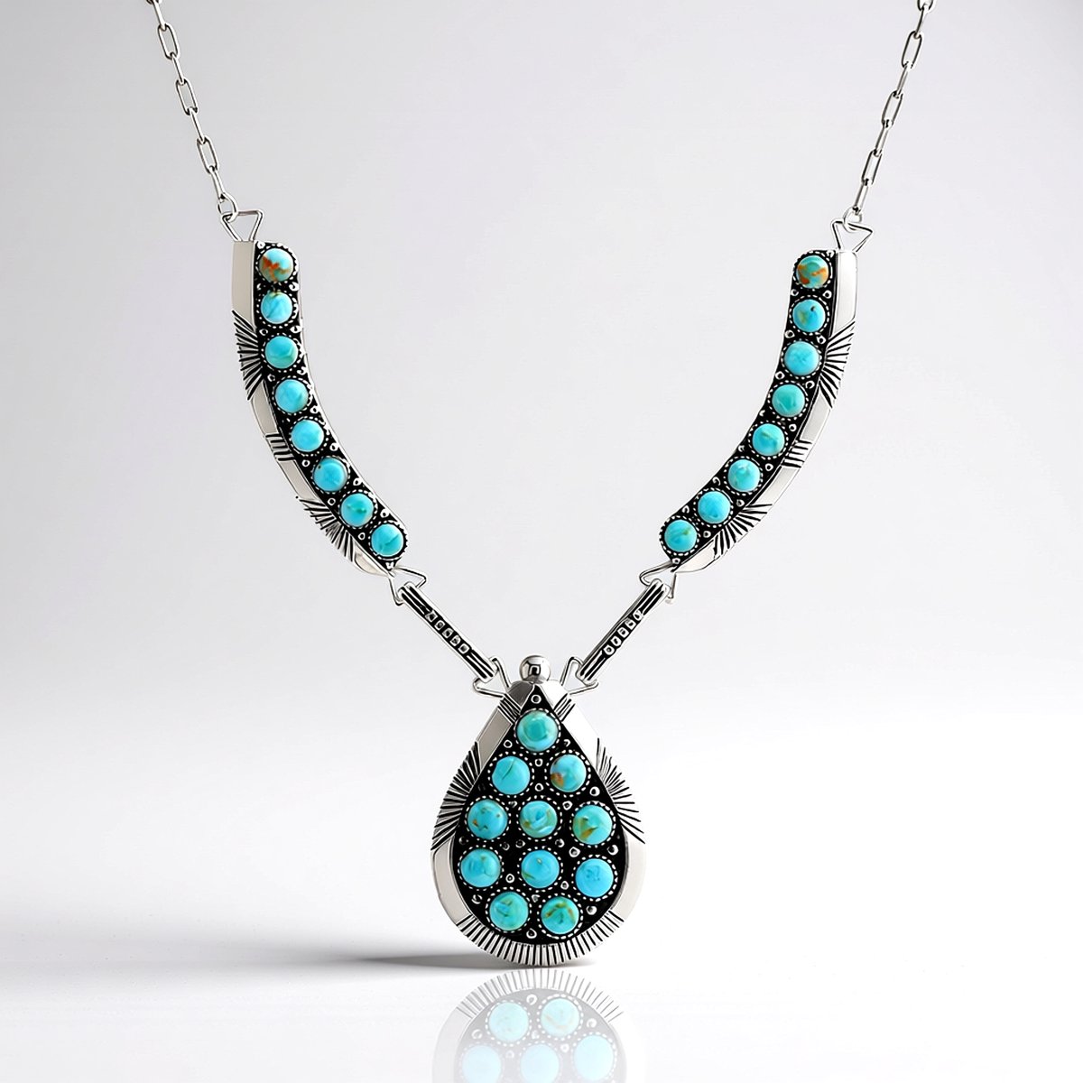 Cavill - Zilveren Halsketting - 925 Sterling Zilver Geoxideerd - Kingman Mohave Turkoois Cabochon 12,455ct - Geometrische Hanger