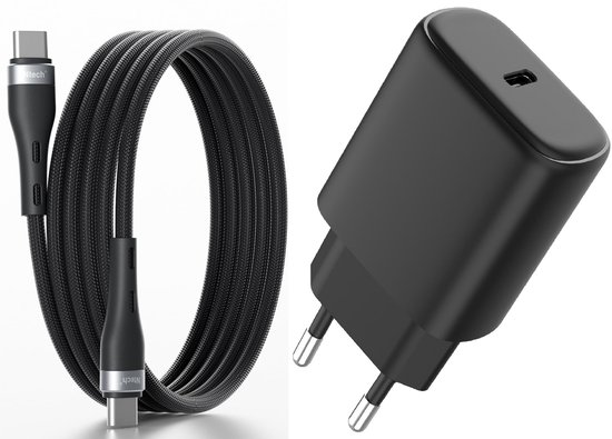 Zwarte gevlochten USB-C kabel met zilveren uiteinden en zwarte USB-C PD snellader.