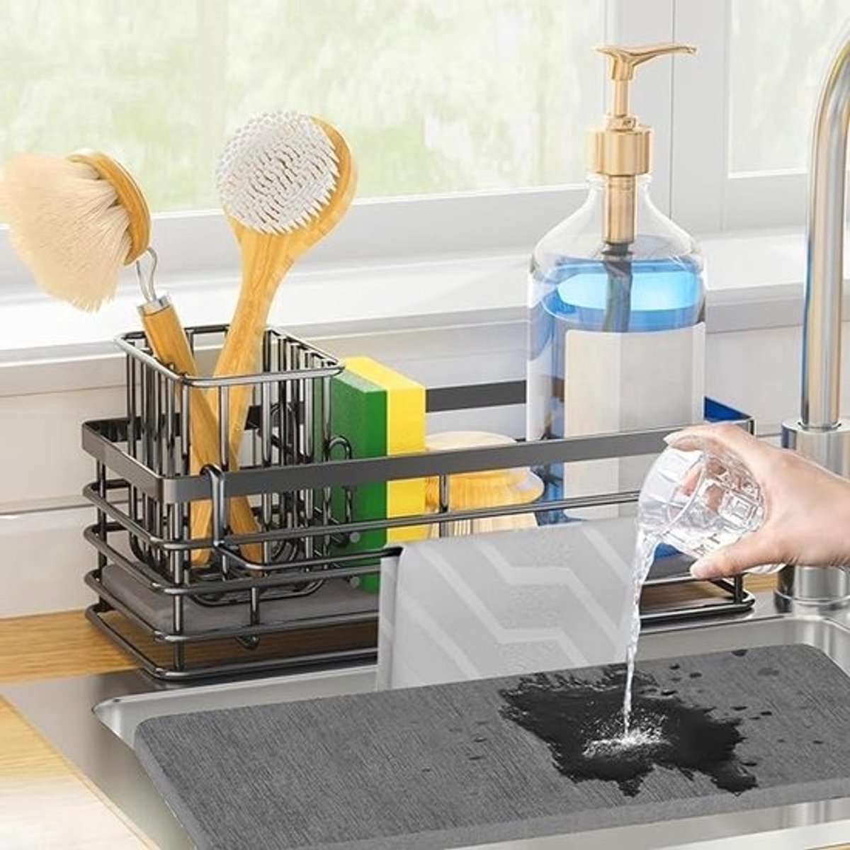 Compacte gootsteenorganizer met droogsteen en opbergvakken