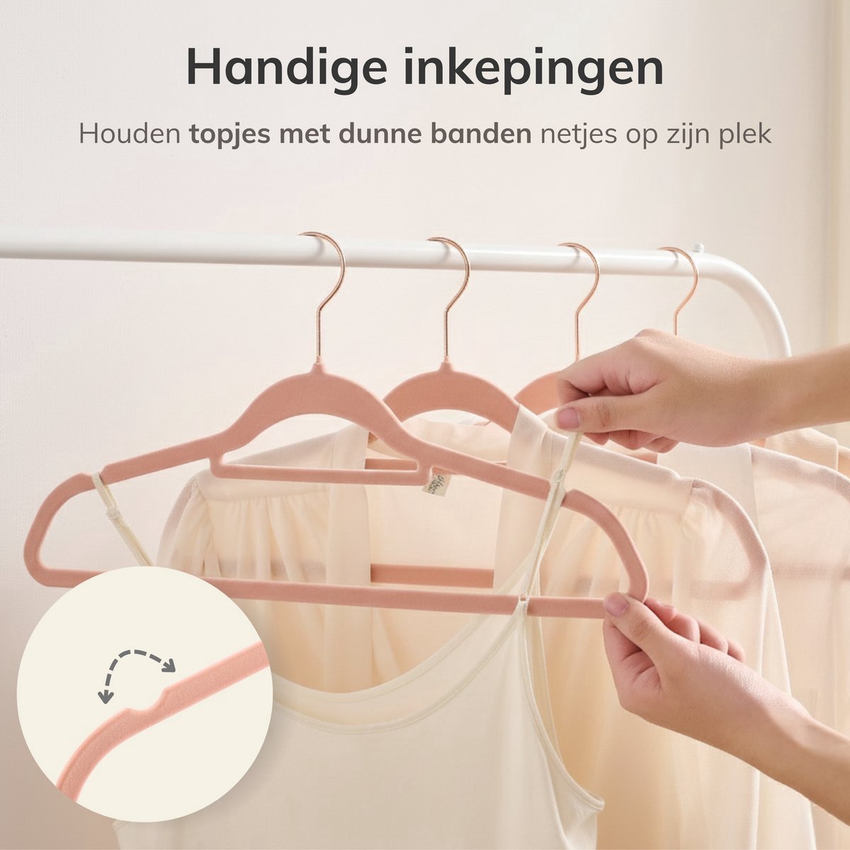 Killogood Fluwelen Kledinghangers - 50 stuks - Roze met Roségouden Haak - Anti Slip - Sterk - Voor Broeken en Kleding