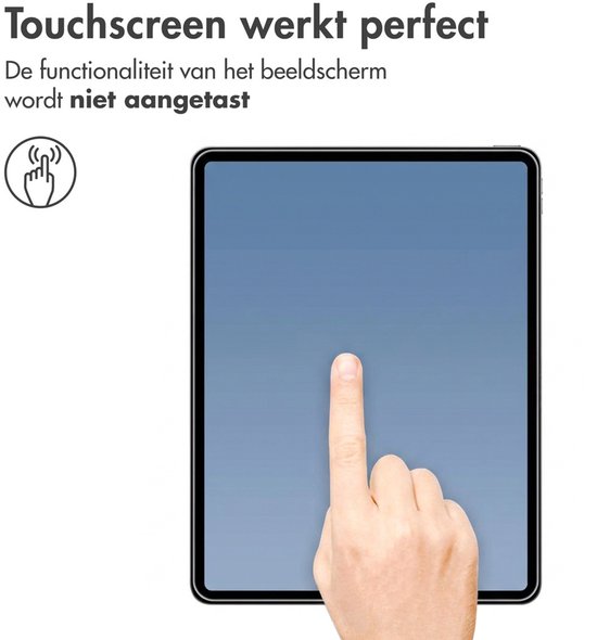 Vinger raakt een tablet aan met een blauw scherm. Tekst: Touchscreen werkt perfect. De functionaliteit van het beeldscherm wordt niet aangetast.
