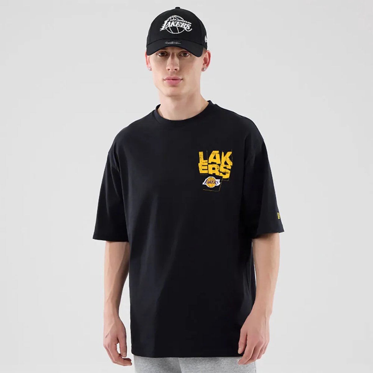 New Era Nba Player Graphic Oversize Los Angeles Lakers T-shirt Met Korte Mouwen M Man Zwart