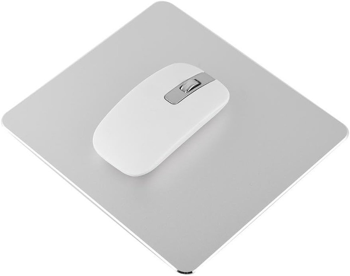 Mini Gaming Mouse Pad van Aluminium, Antislip Ontwerp, Compact en Duurzaam voor PC en Laptop, 18mm x 16mm