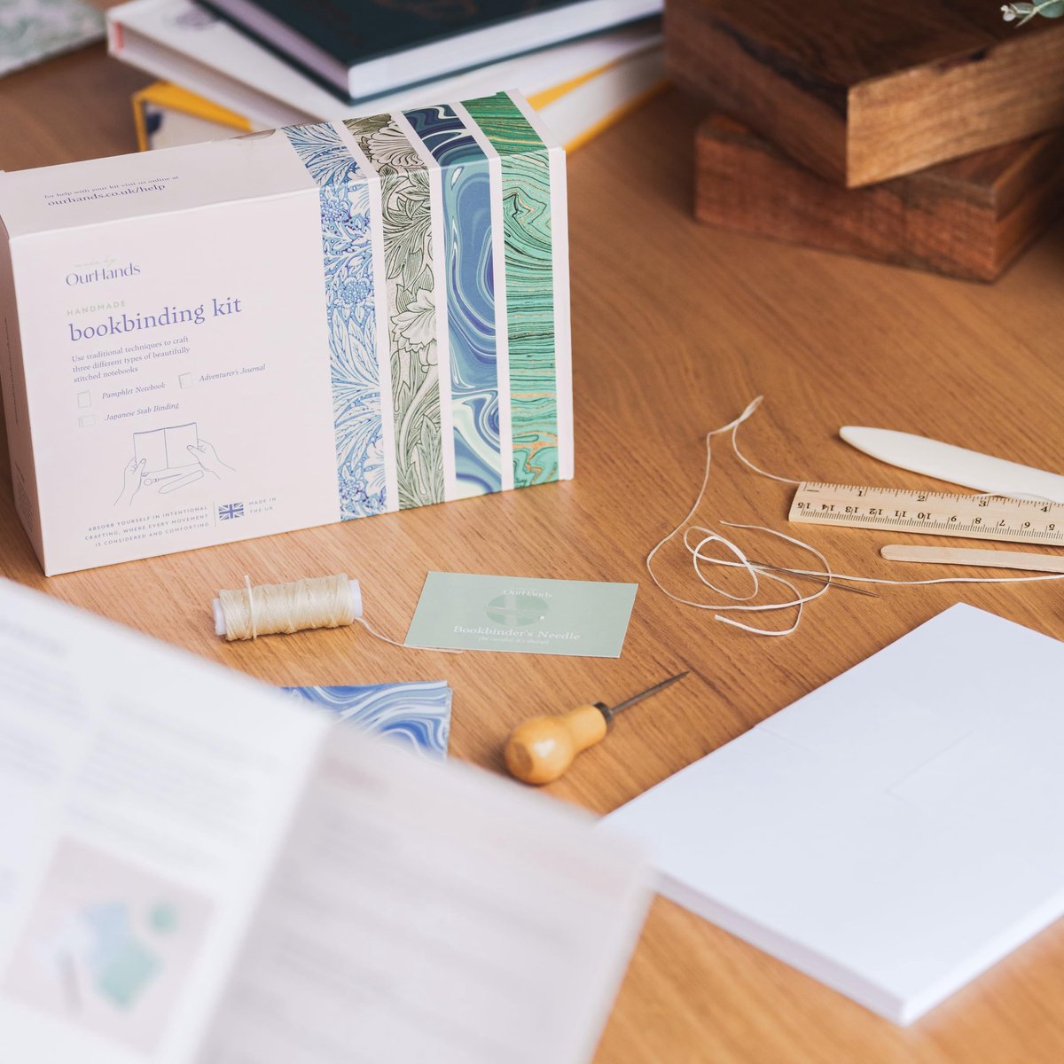 SnelShoppen - Boekbindingsset voor het maken van notitieboeken - Inclusief gereedschap, instructies en premium papier voor 3 soorten notitieboekjes -