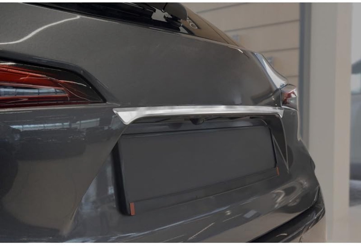 Omgoods - Geborsteld Kofferbak Sierlijst voor Toyota Corolla Touring Sports (E21) 2019