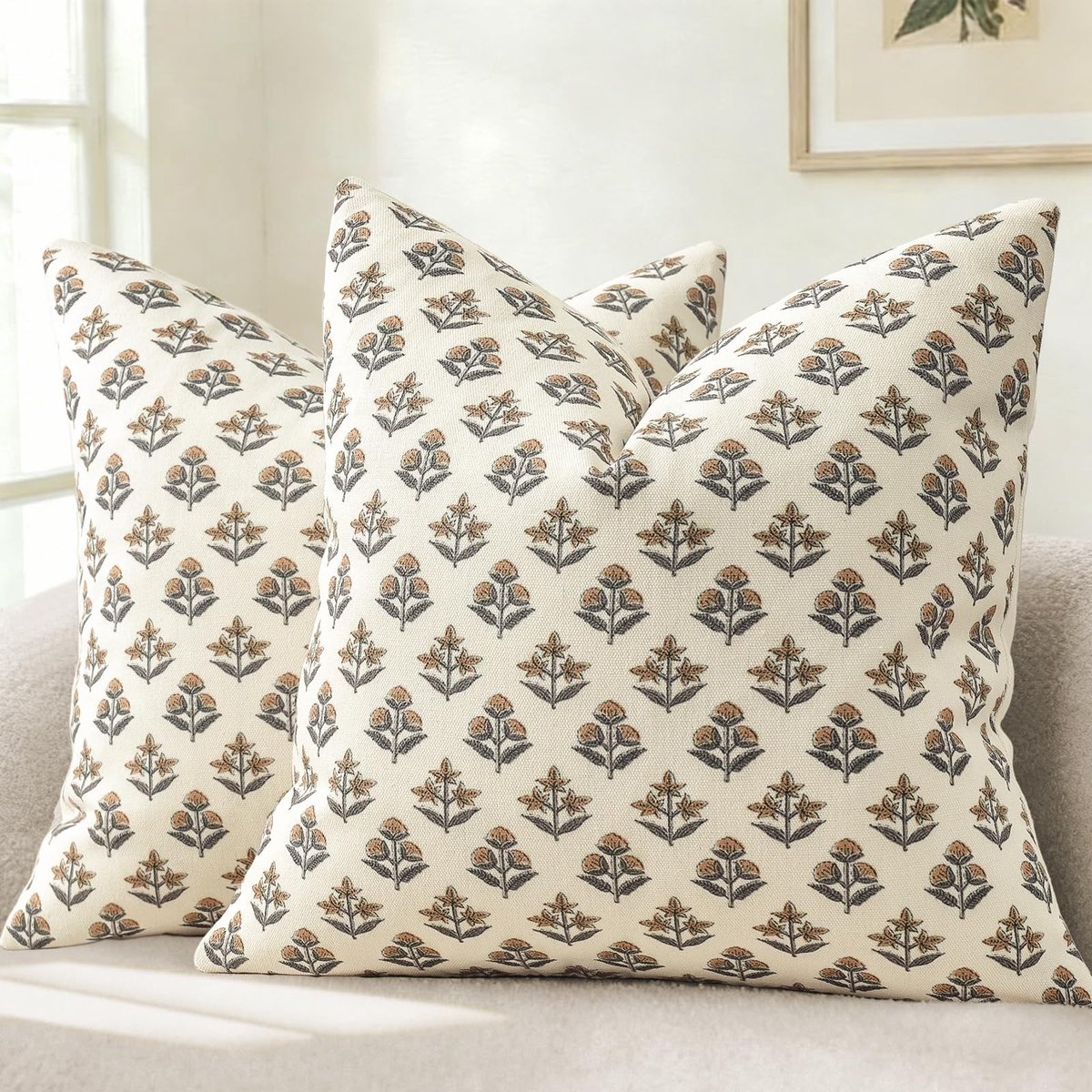 Omgoods - Set van 2 Vintage Bloem Motief Kussenslopen 50x50 cm - Decoratief en Stijlvol