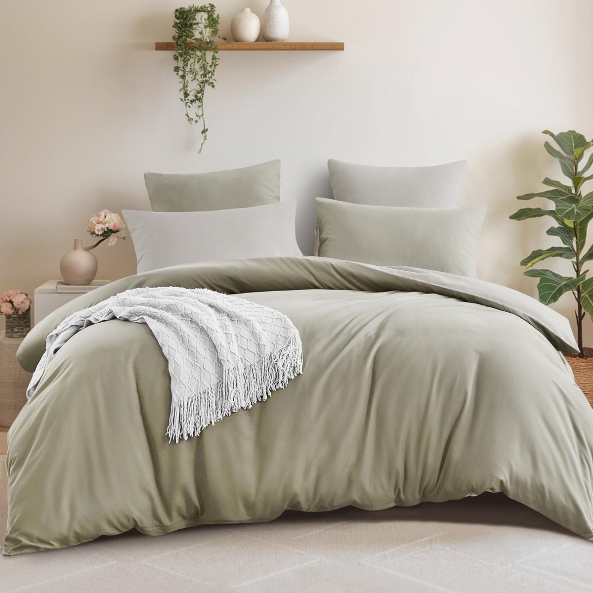 Omgoods - 3-Piece Reversible Bedding Set 220x240 cm in Taupe Beige met 2 Kussenslopen van 80x80 cm