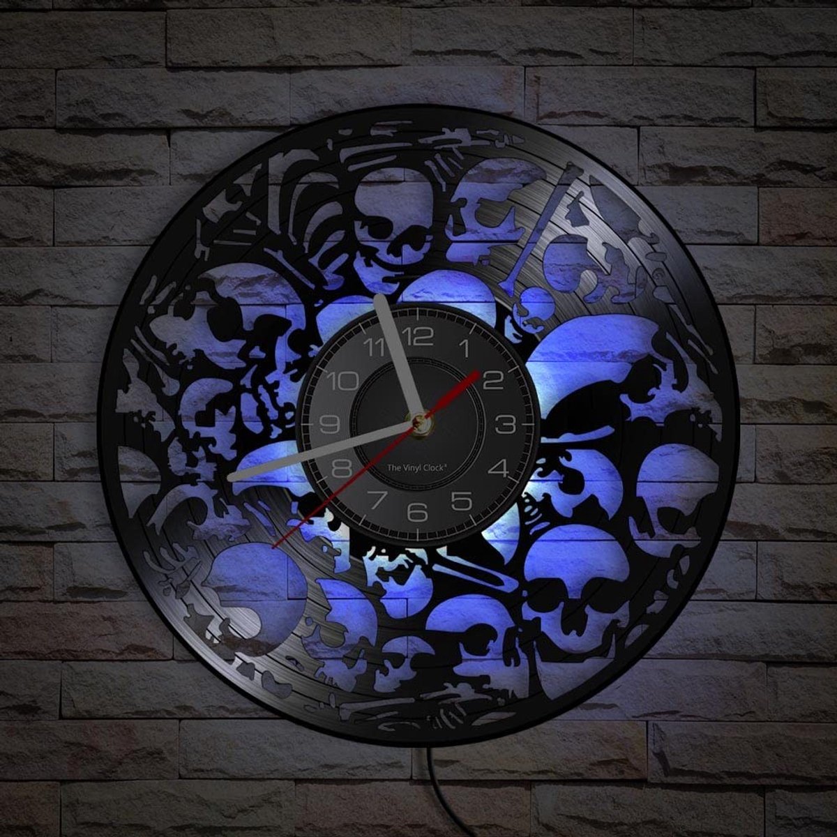 Omgoods - Vinyl Wandklok in Skull Vorm met LED Nachtlamp Functie - Uniek Cadeau