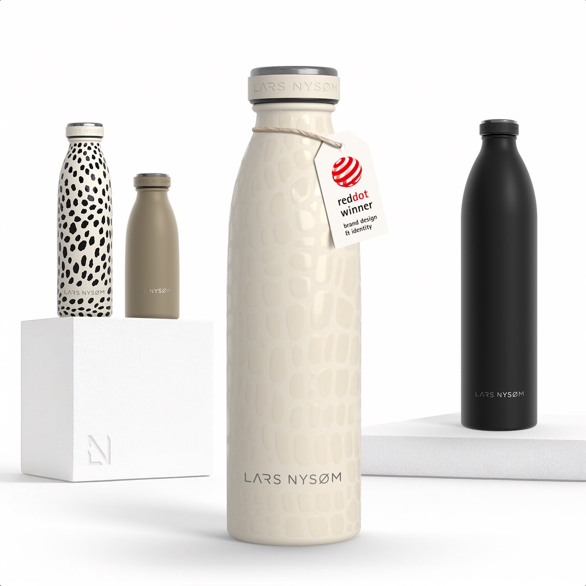 LARS NYSØM Ren Roestvrijstalen drinkfles 500ml - BPA-vrij geïsoleerde waterfles 0,5 Liter (Cream Beige/Crocodile/Gloss)