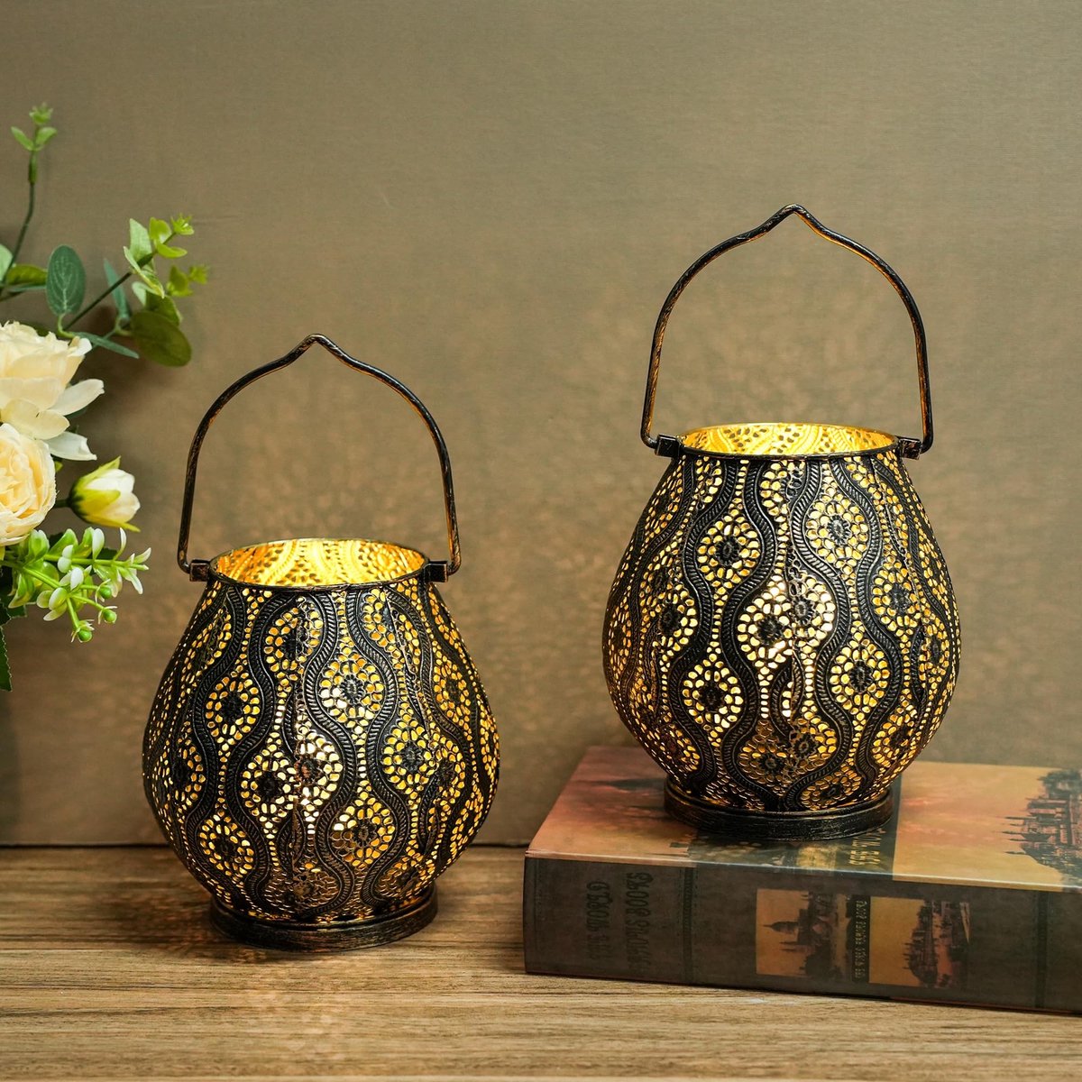 Omgoods - Set van 2 Marokkaanse Decoratieve Tafellampen met Fairy Lights