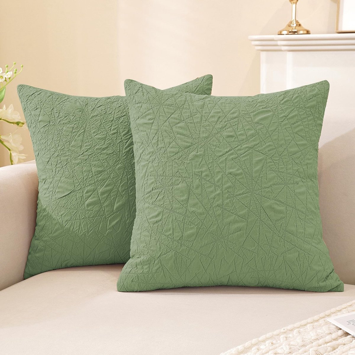 Omgoods - Set van 2 Lichtgroene Kussenhoezen 45x45 cm met Verborgen Ritssluiting