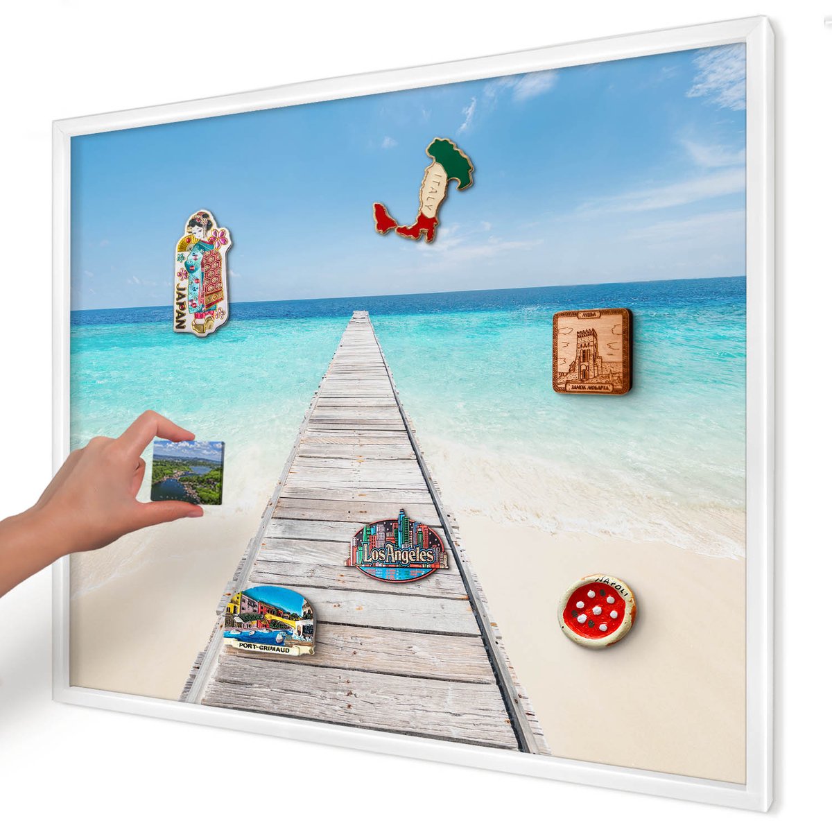 Artprintcave Blauw Magneetbord mit Witte Lijst - 80x60 cm - Ocean Pier Magneetbord Voor Foto's - Minimalist Magneet Bord mit Frame - Landschappen