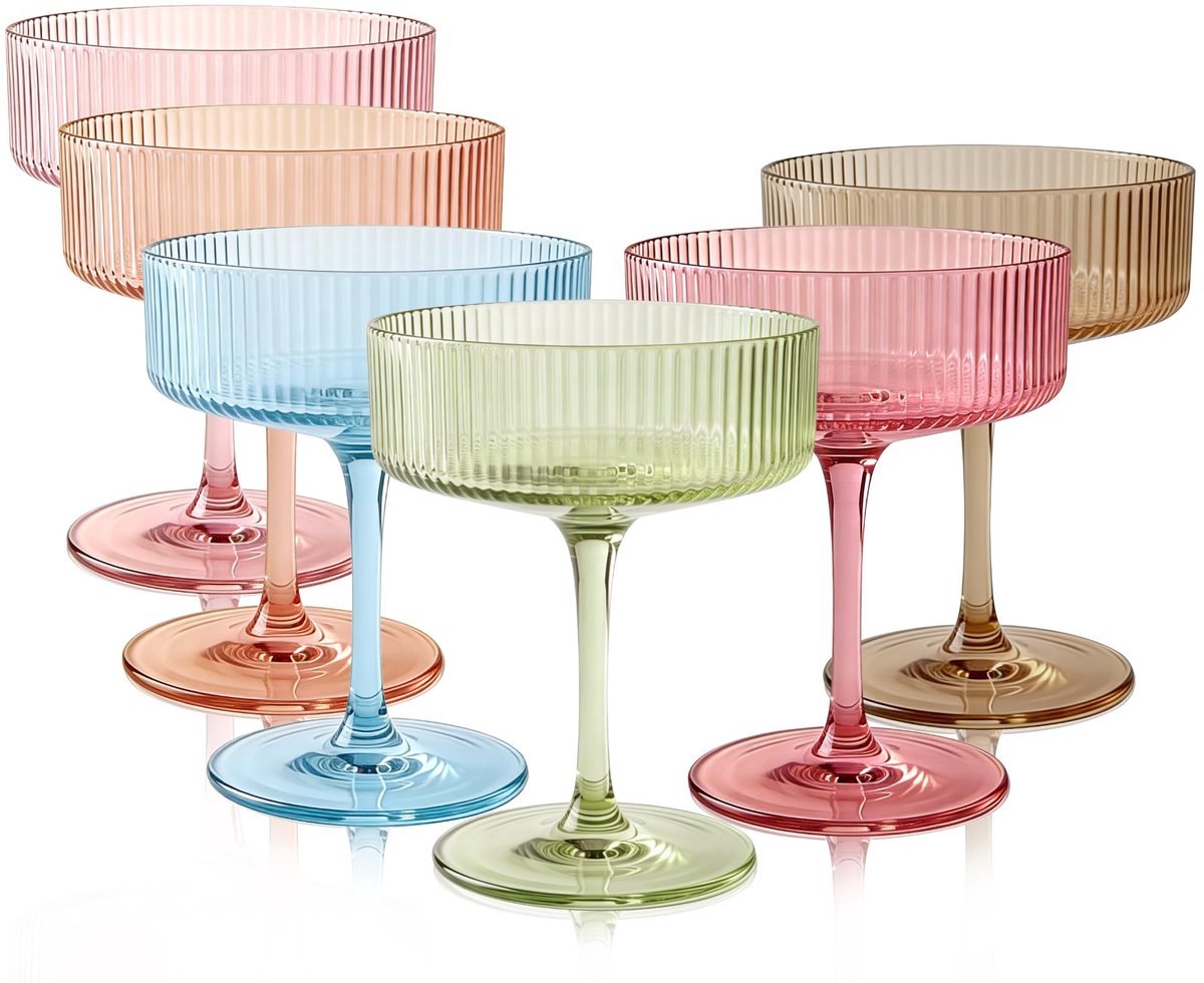 Omgoods- Champagnecoupés Set van 6 - Vintage Geribbelde Glazen - Cocktailglazen - Luxe Cadeauset - 260ml - Levendige Retro Elegantie