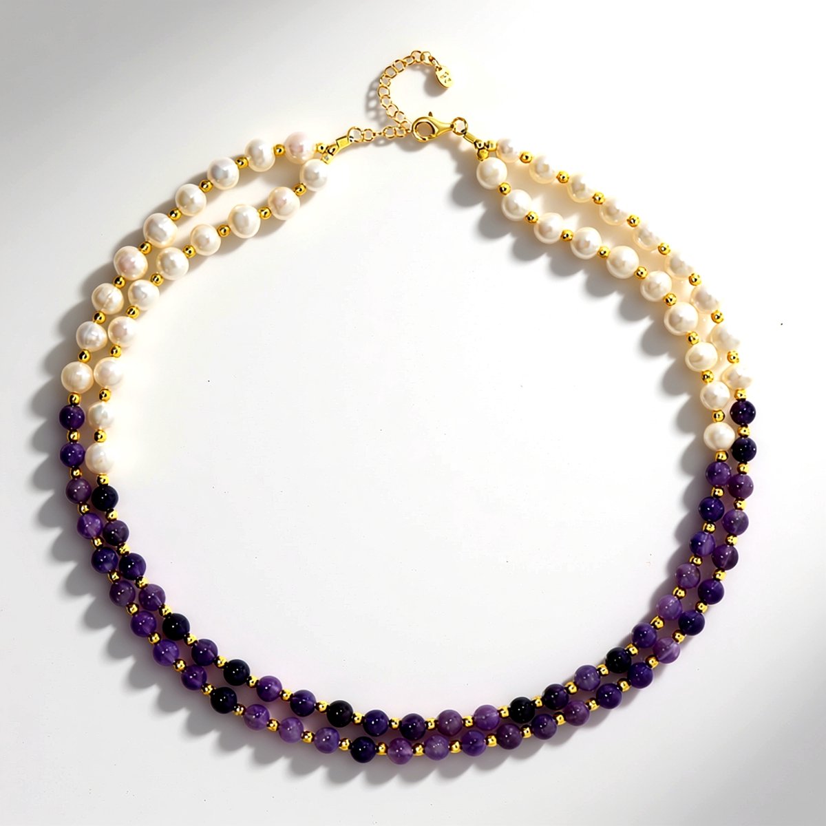 Cavill - Zilveren Halsketting - 925 Sterling Zilver Verguld - 0.11ct Zambia Amethist & Zoetwaterparel - Elegant & Verstelbaar Collier 42-50cm