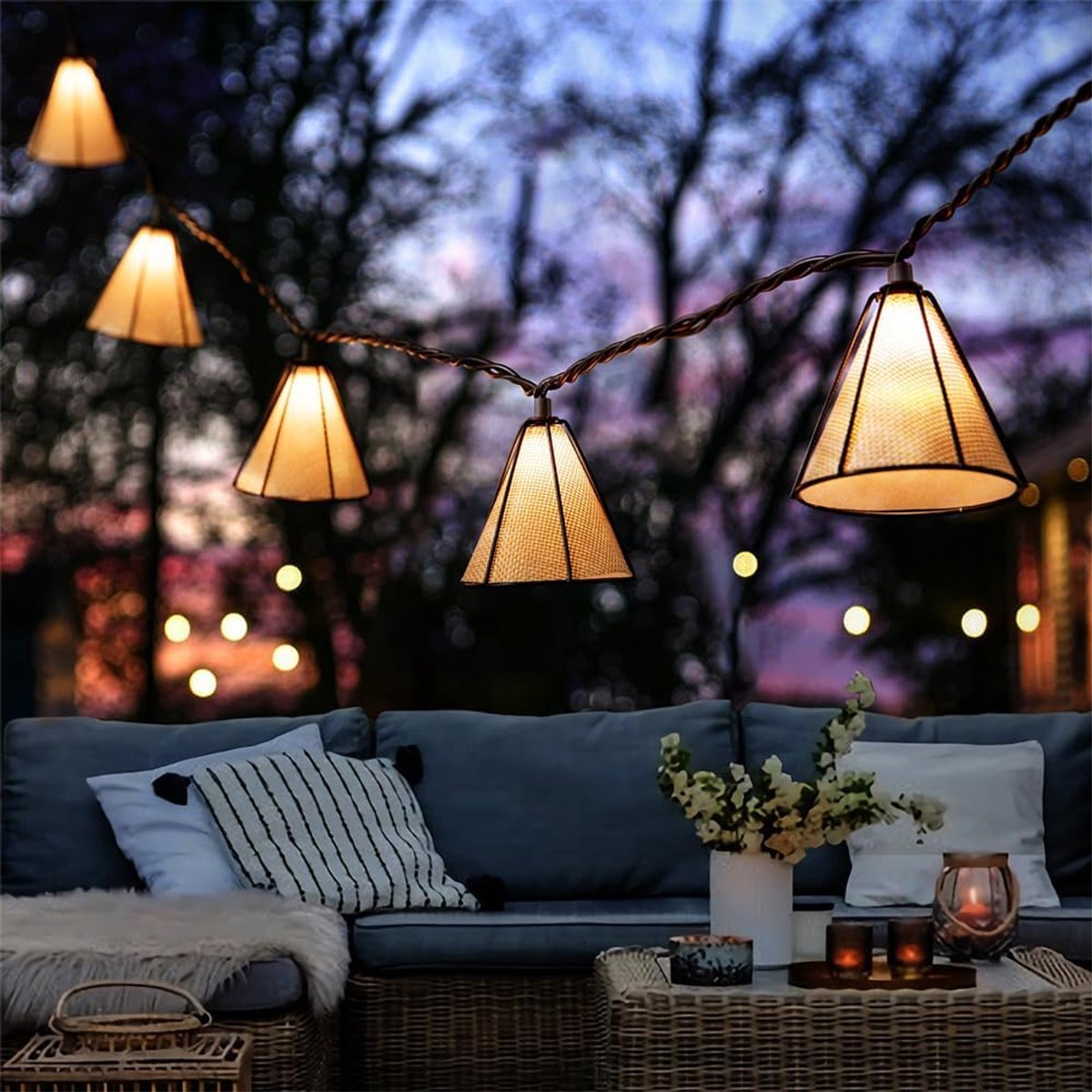 SnelShoppen - Solar Lights Tuin Lampen Buiten Decoratieve LED String Lights 10 Conische Lichten Weerbestendig voor Balkon Tuin Feest Decoratie
