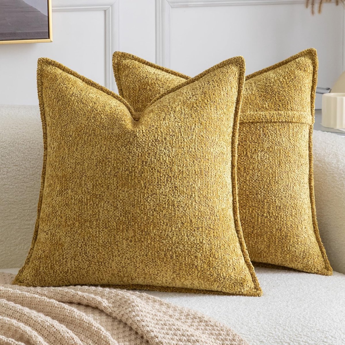 SnelShoppen - Set van 2 Decoratieve Kussenhoezen Boho Zachte Chenille Sierkussens Effen Kussenslopen 50 x 50 cm Helder Goud voor Bank Slaapkamer Woonk