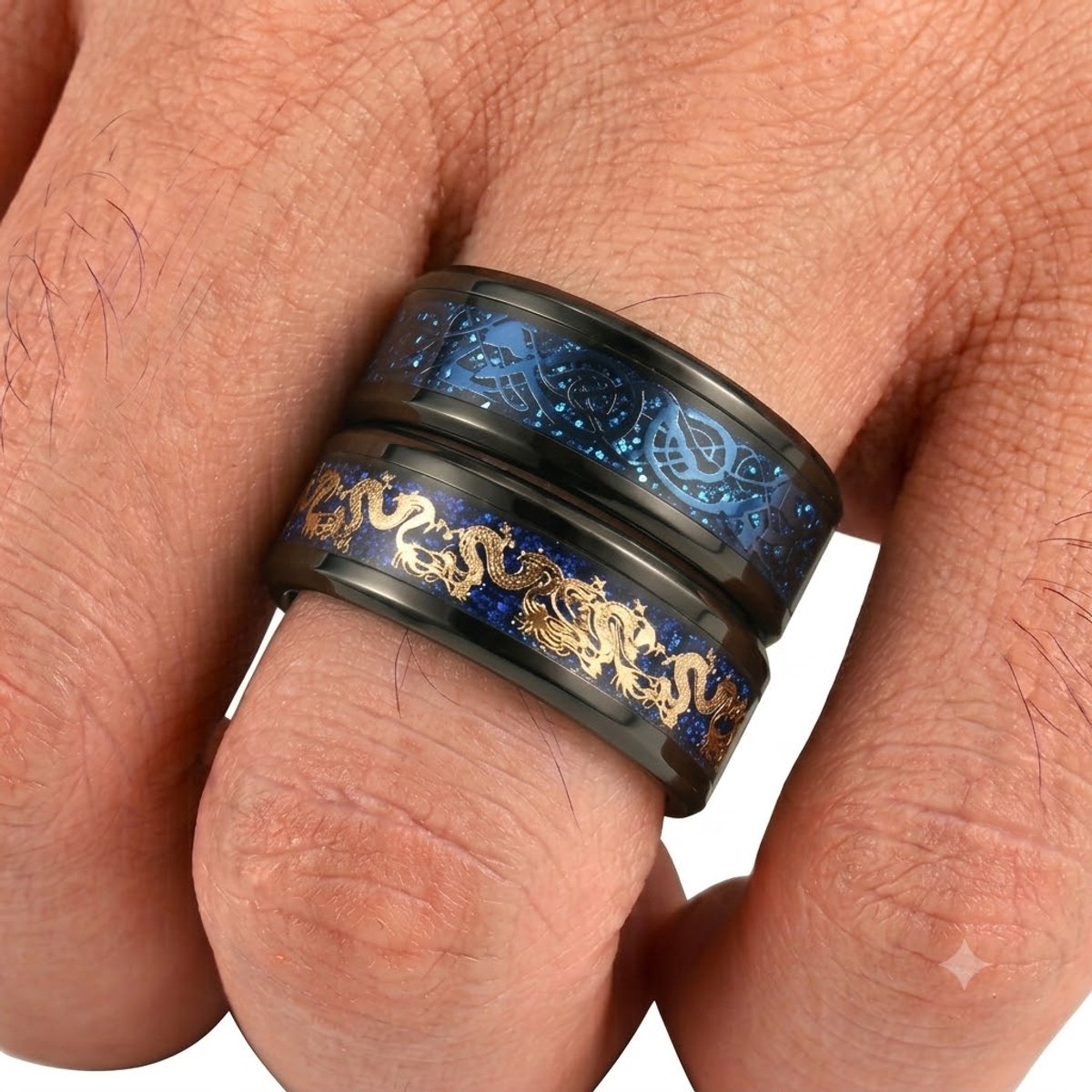 Zwartkleurige ringenset heren draken ring set maat 10 statement ringen met blauwkleurig drakenpatroon en Keltisch motief brede bandringen mode sieraden set 2 stuks