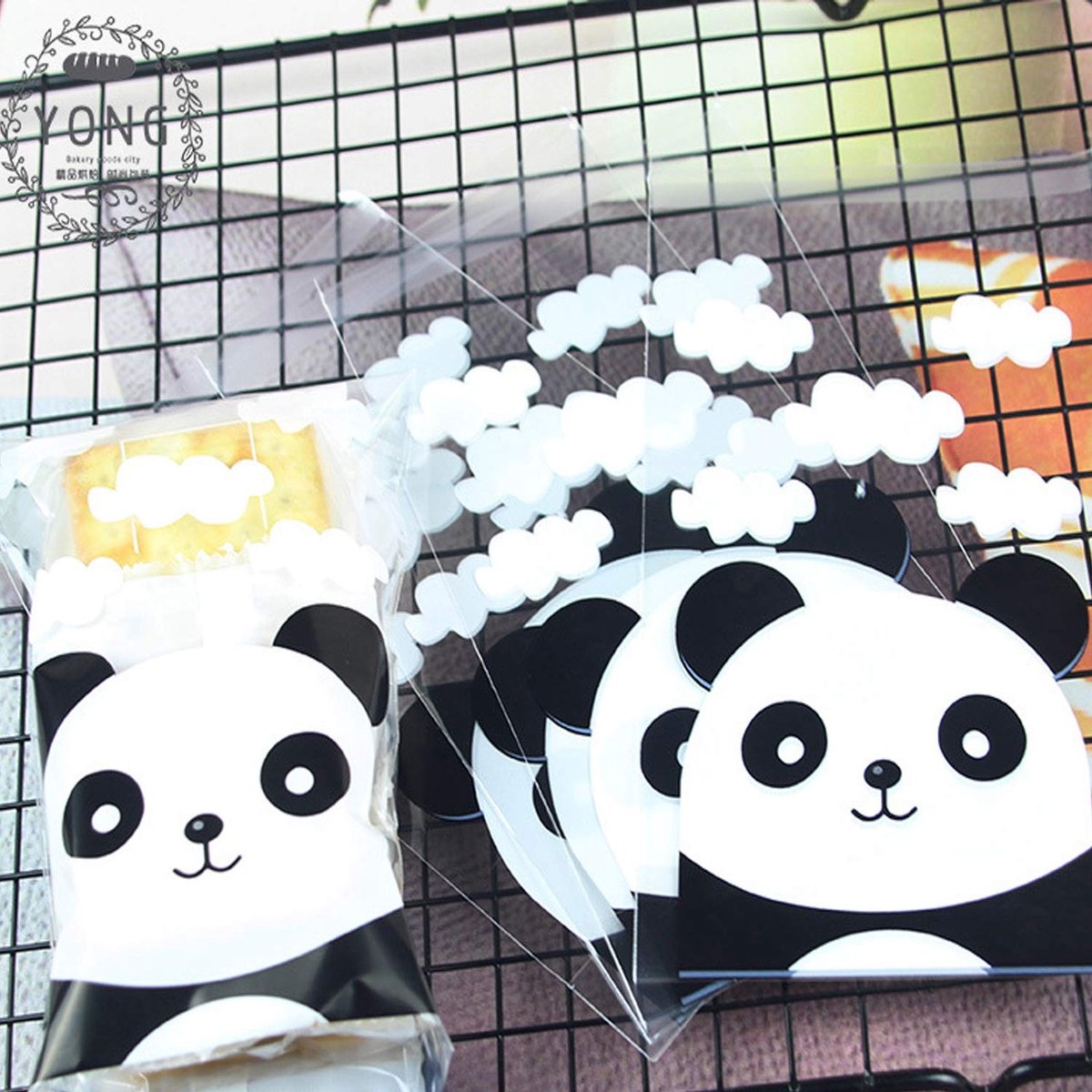 Zelfsluitende Zakjes - Transparant met Panda Motief - 14 x 20 + 3 cm - 100 Stuks