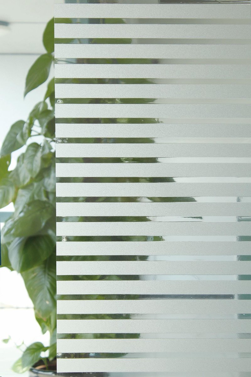 Window film - Zelfklevend en isolerend - Stripes 45 cm x 200 cm