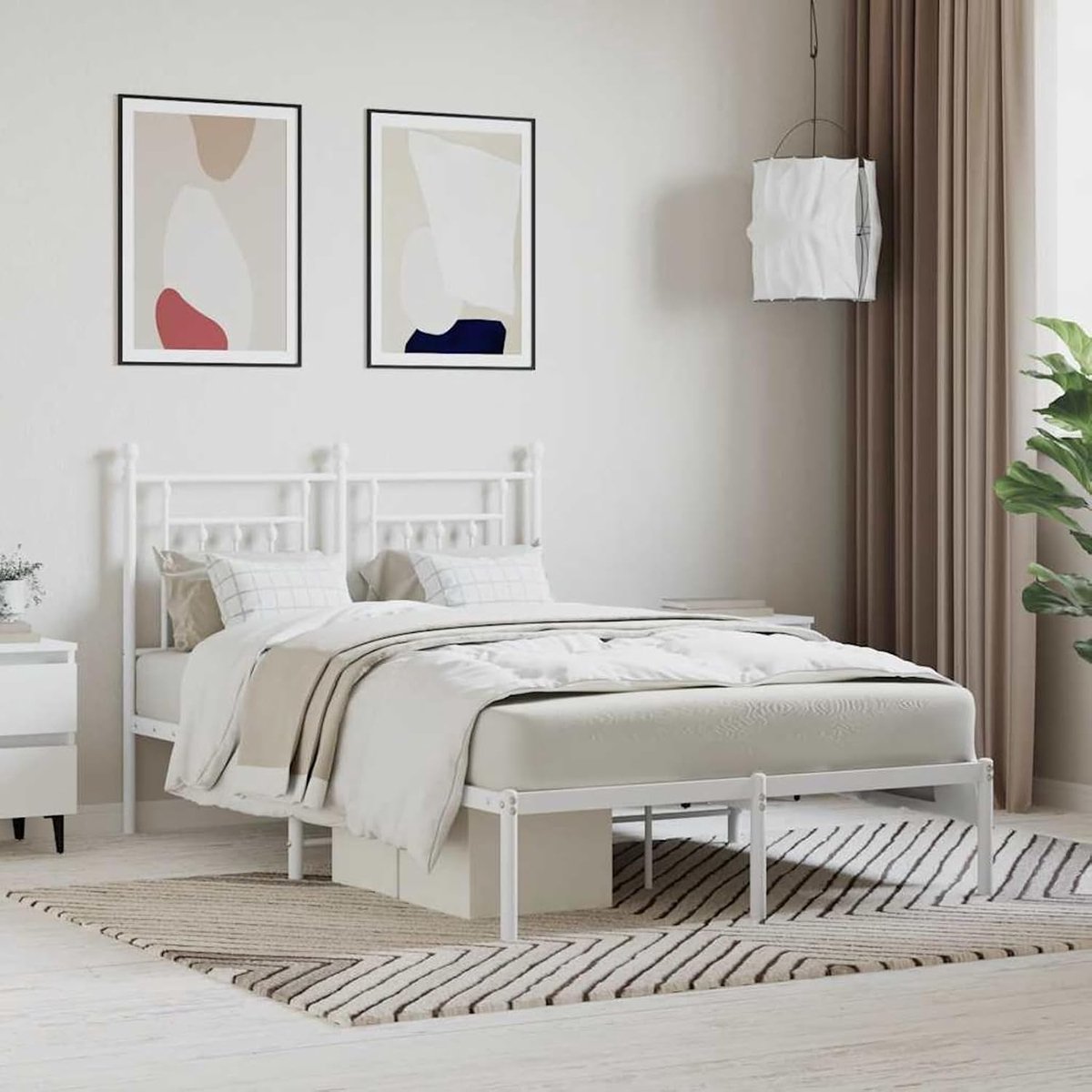 Metalen bed met geïntegreerde lattenbodem, 120 x 200 cm, robuuste structuur van matwit staal, hoogte onderaan 26 cm, elegant en functioneel design met opbergruimte