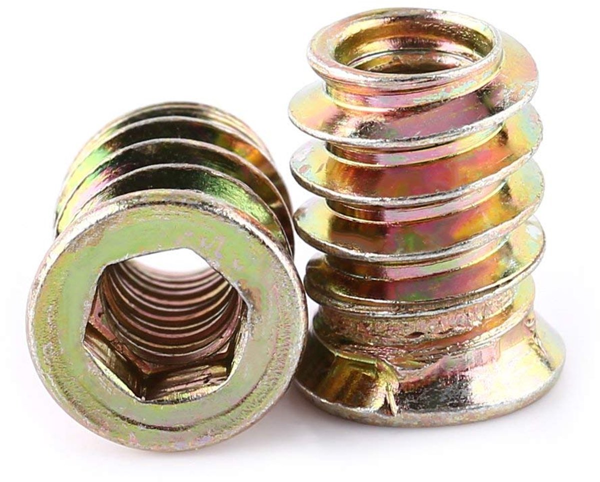 Pakket van 20 stuks M6/M8/M10 zinklegering, zeskant moeren, verschillende houten inzetstukken.