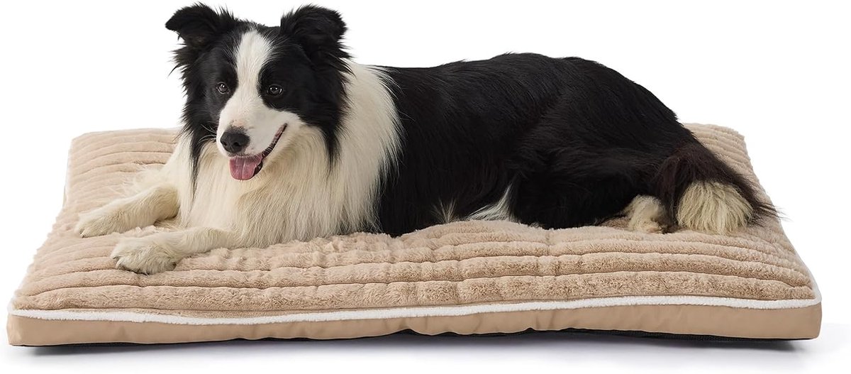 – Zacht Hondenkussen van Imitatiebont, Antislipbodem, Wasbaar in de Machine, Ideaal voor Woonkamer, Bench en Vloer (Beige kleur, 90 x 60 x 7 cm) | Zacht pluche materiaal - antislip onderkant - geschikt voor woonkamer, hondenkofferbak, beige