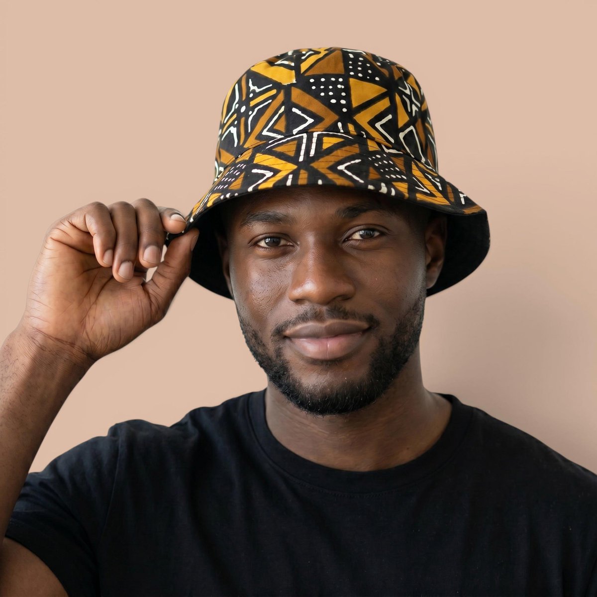 Bucket hat / Vissershoedje met Afrikaanse print - Bruin Bogolan Geometry - Kinderen & Volwassenen (Unisex) - L