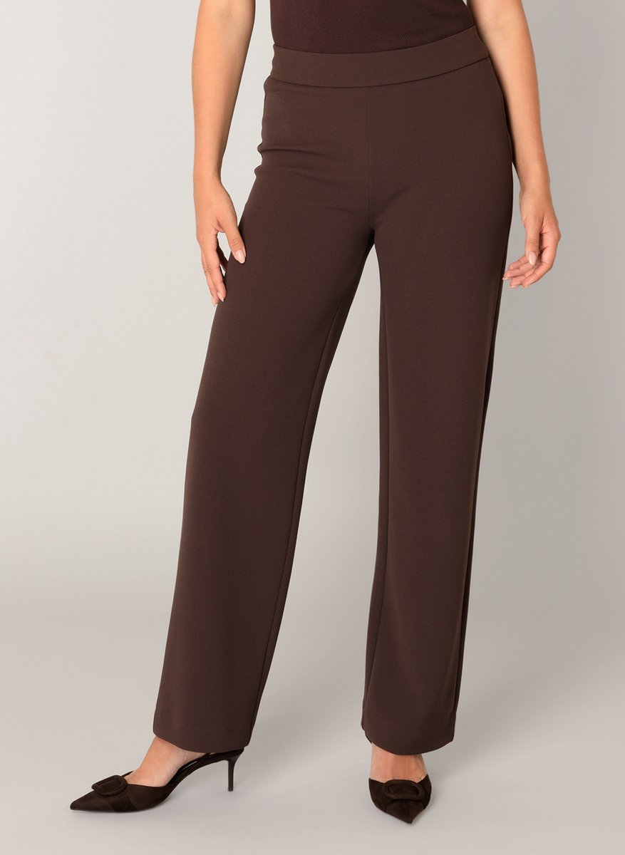 BASE LEVEL Yarah Broek - Brown - maat W38 / L30
