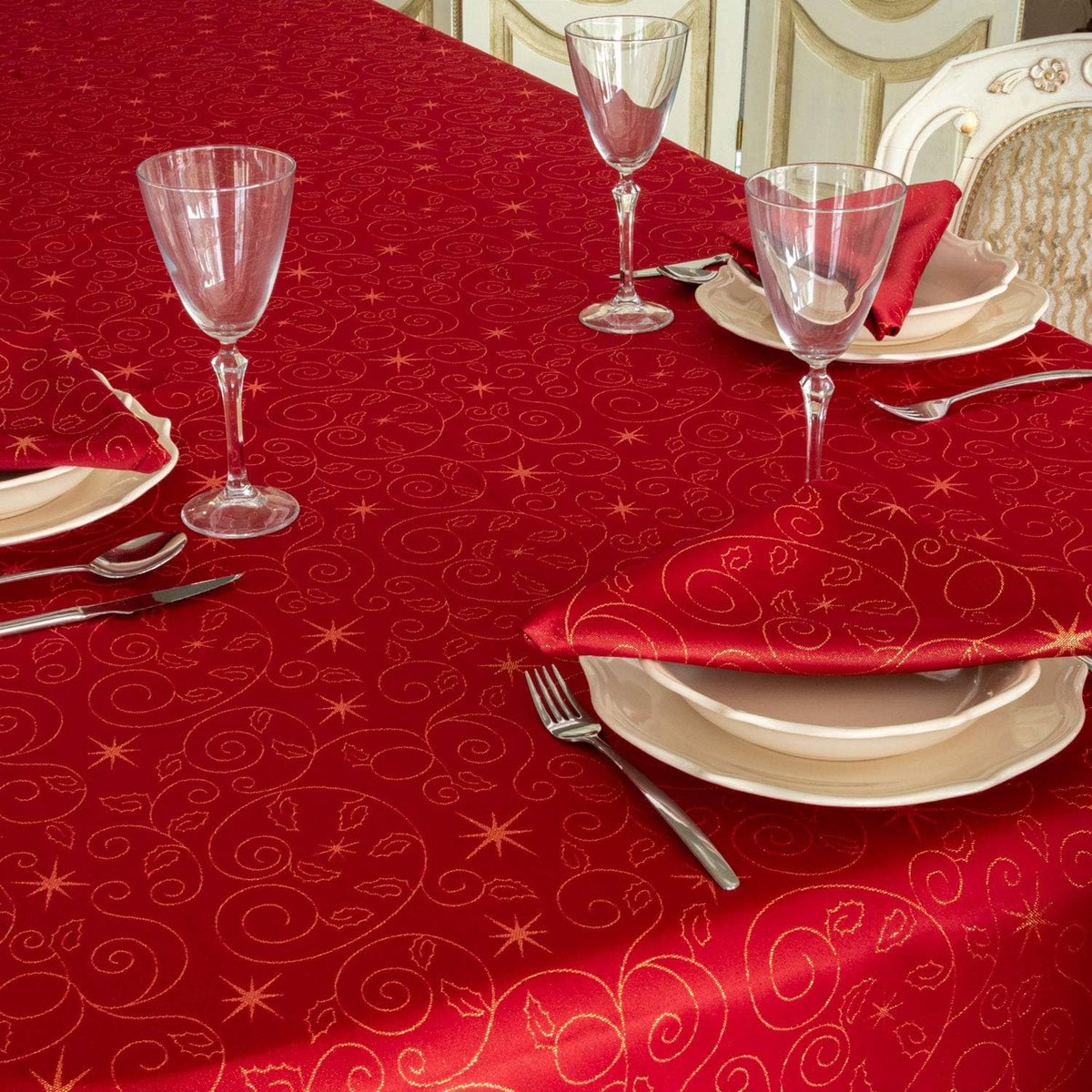 TAFELKLEED EN NAPKINTEN - ANTIVLEKKEN BEHANDELING - ROOD ((59 x 98 (150x 250cm)))