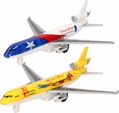 Speelgoed vliegtuigen setje van 2 stuks geel en blauw 19 cm - Vliegveld spelen voor kinderen
