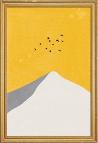 JUNIQE - Poster met houten lijst Mountain Peak -13x18 /Geel & Ivoor