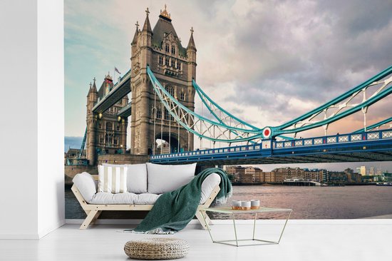 Papier peint photo en vinyle - Gros plan sur le Tower Bridge à Londres largeur 600 cm x hauteur 400 cm - Tirage photo sur papier peint (disponible en 7 tailles)