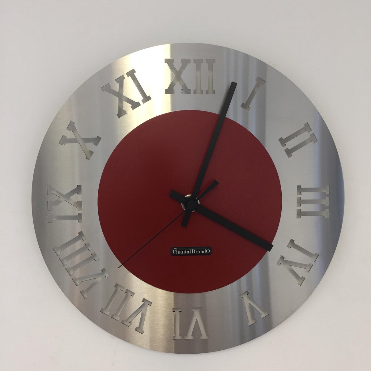 Wandklok ROMA ROSSO MODERN DESIGN ZILVER ROOD ZWART
