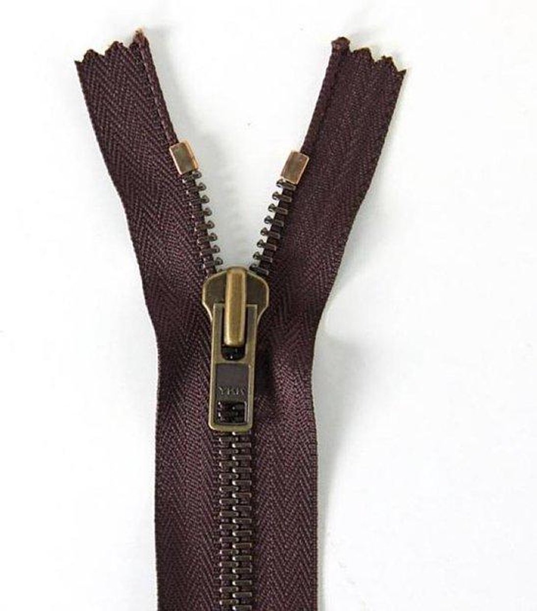 YKK Rits, bruin, deelbaar, metalen bronstandjes, lengte 75cm, per stuk.