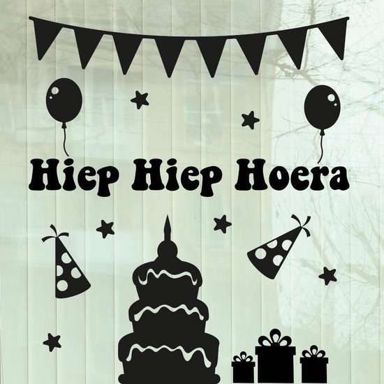 Zwarte raamsticker 'Hiep Hiep Hoera' met taart, cadeaus, ballonnen, slingers, sterren en feestmutsen.