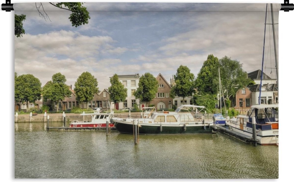 Wandkleed Dordrecht - Grote boten dobberen in de wateren van Dordrecht Wandkleed katoen 120x80 cm - Wandtapijt met foto - 1001Tapestries