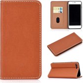 Voor iPhone 7 Plus / 8 Plus effen kleur mat magnetische horizontale flip lederen tas met kaartsleuven en houder (bruin)