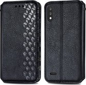 Voor LG K22 Cubic Grid Pressed Horizontal Flip Magnetic PU Leather Case met houder & kaartsleuven & portemonnee (zwart)