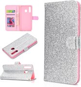 Voor Samsung Galaxy A20e Glitterpoeder Horizontaal Flip Leren Case met Kaartsleuven & Houder & Fotolijst & Portemonnee (Zilver)