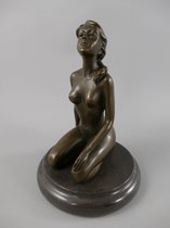 Beeld - Naakte vrouw - brons - 22 cm hoog