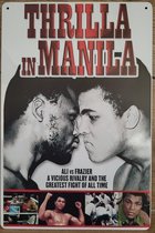Muhammad Ali vs Joe Frazier boksen Reclamebord van metaal METALEN-WANDBORD - MUURPLAAT - VINTAGE - RETRO - HORECA- BORD-WANDDECORATIE -TEKSTBORD - DECORATIEBORD - RECLAMEPLAAT - WA