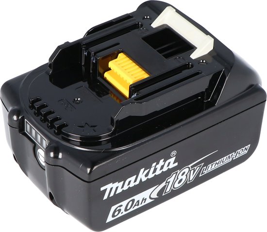 Zwarte Makita 18V 6.0Ah lithium-ion accu met gele connector, witte ontgrendelingsknop en batterij indicator.
