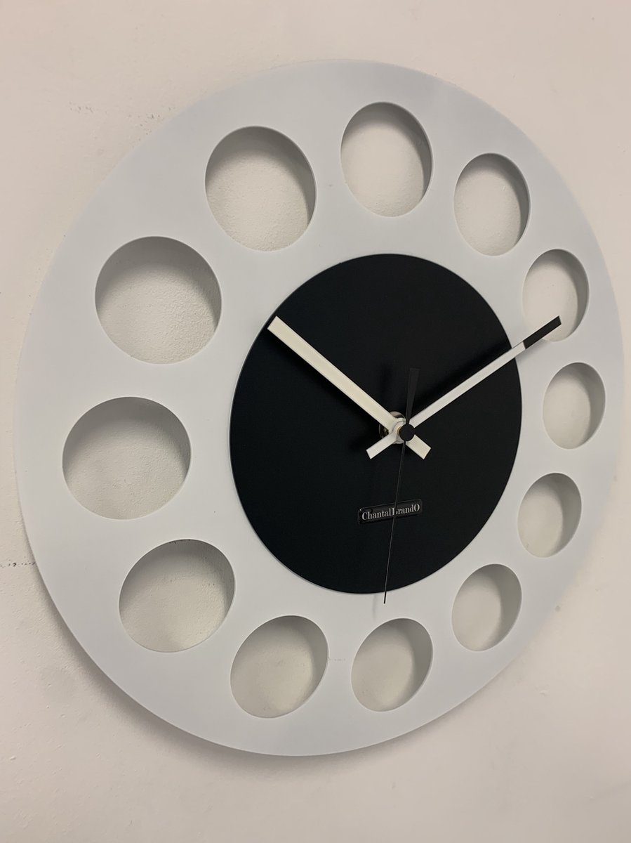 Wandklok CHANTALBRANDO -- WHITE & BLACK TORNADO 40 -- MODERN DESIGN --